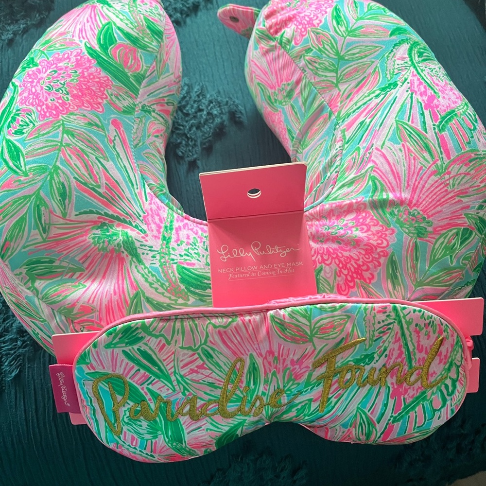 Lilly Pulitzer Floral Neck Pillow and Eye Mask Set